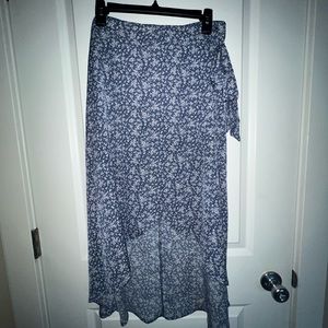 Wrap around skirt with small white flowers